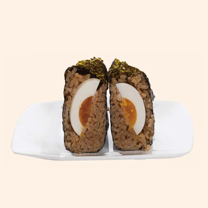 반숙버터간장 삼각김밥